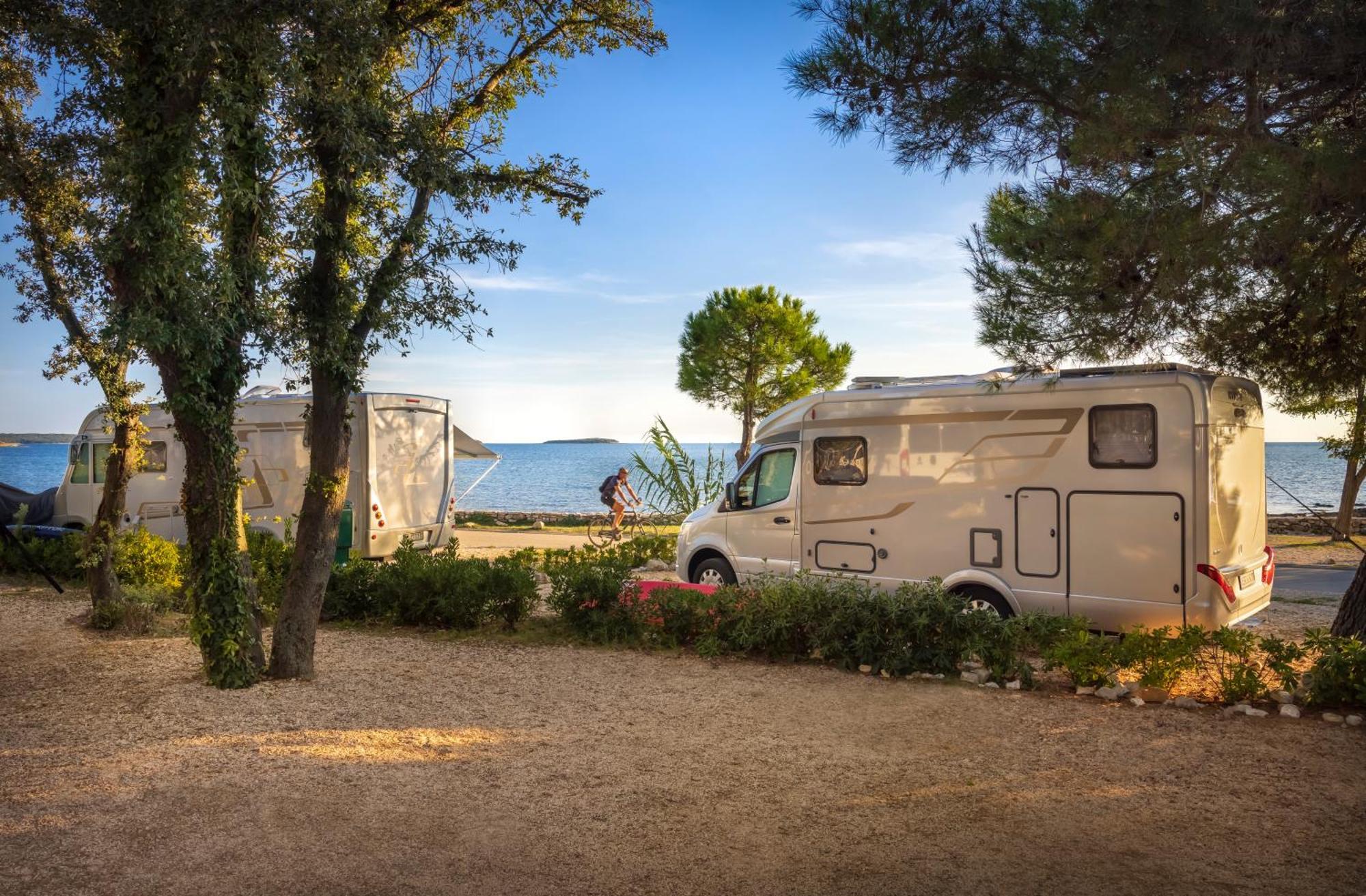 Maistra Camping Polari Pitches โรวีน ภายนอก รูปภาพ